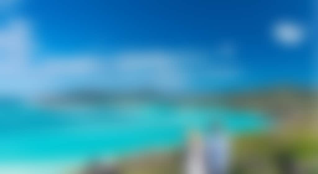 Hill Inlet Lookout Couple