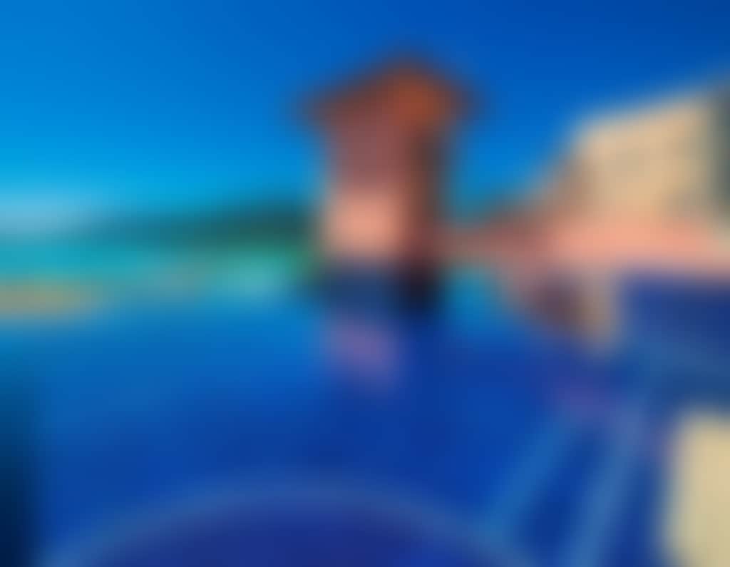 Whitsunday holiday resort pool16