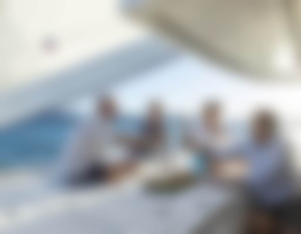 Bareboating Afternoon Drinks