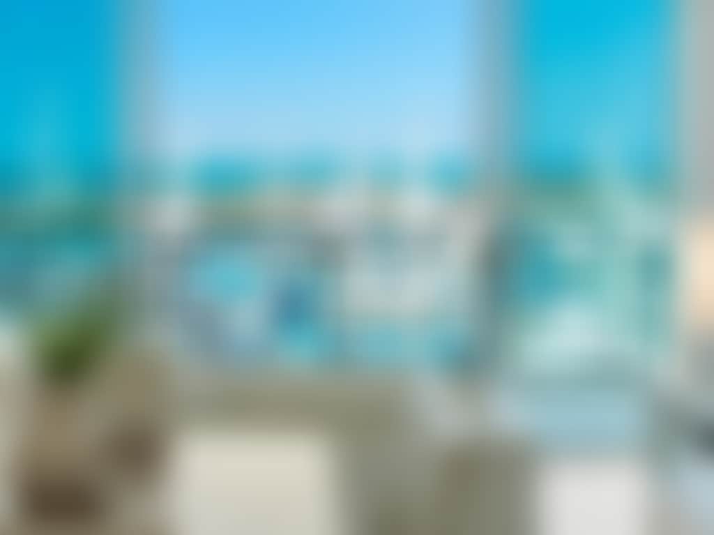 Peninsula Airlie Beach